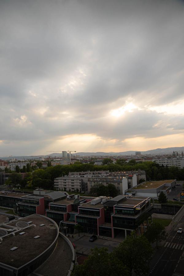 Ferienwohnung Restify10 - Skyline View - Fitness - Garge - Modern Wien Exterior foto